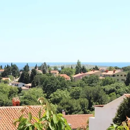 Lena. Apartament *